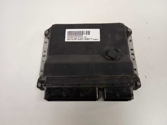 Módulo de control del motor Toyota Auris  (E15)
