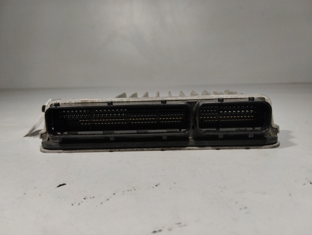 896610Z750 TOYOTA ECU comprar Madrid