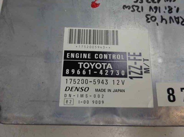 Módulo de control del motor Toyota RAV4 II SUV comprar en España