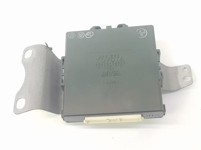 8967053030 TOYOTA Módulo de confort comprar Bilbao