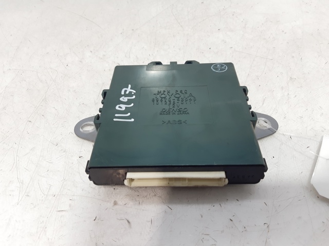 8967053040 Toyota