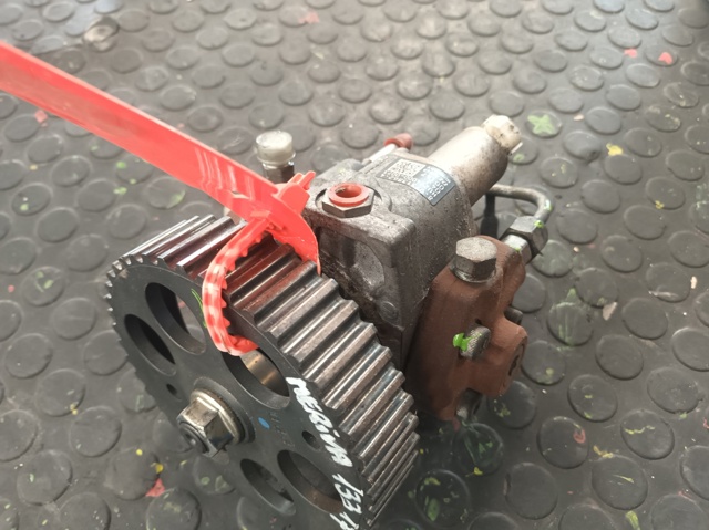 Bomba de alta presión 8973138624 OPEL