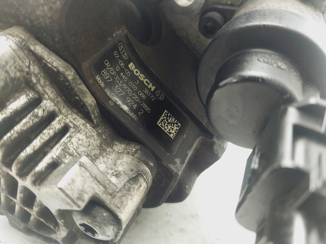 Bomba de alta presión Opel Astra F69