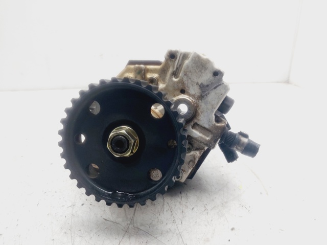Bomba de alta presión Opel Astra F69