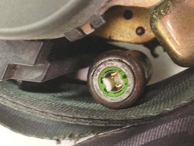 PEUGEOT 8974T5 Cinturón de seguridad delantero derecho  en stock Terrassa