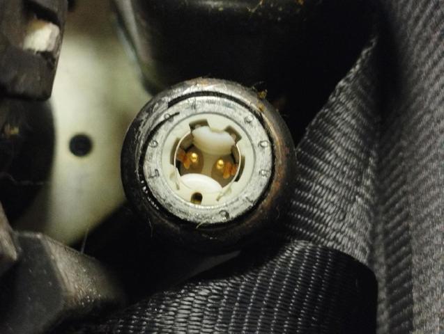 PEUGEOT 8974T9 Cinturón de seguridad delantero izquierdo  disponible Valladolid