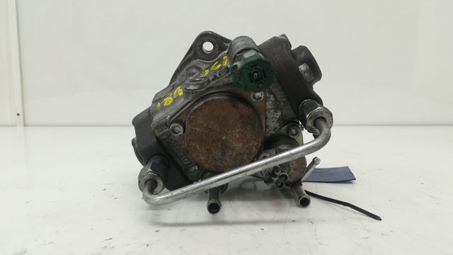 8981030281 Bomba de alta presión de combustible  disponible Málaga