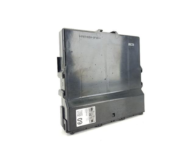 Módulo de control del motor Toyota Corolla  (E21)