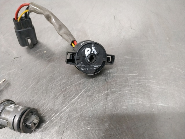 Interruptor de encendido / arranque Ford Fiesta GFJ