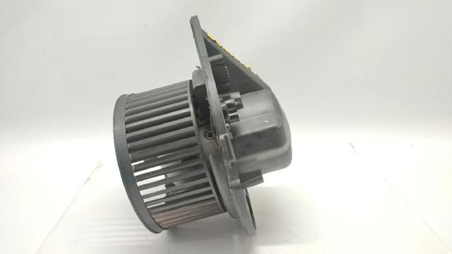 8A1820021 VAG Motor del ventilador del calefactor  comprar en Jaén