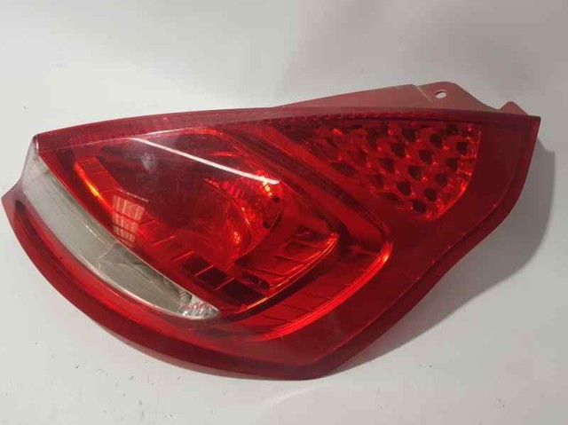 8A6113404A Piloto trasero derecho comprar Girona