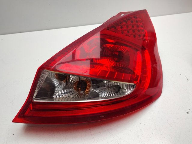 8A6113404AC FORD Piloto trasero derecho  comprar en Oviedo
