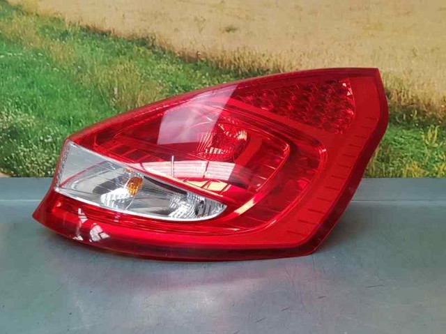FORD 8A6113A602AB Piloto trasero derecho  en stock Salamanca