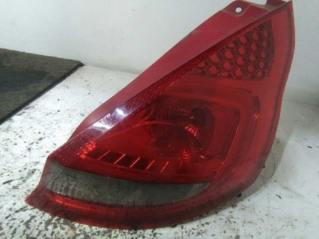 8A6113A602AB FORD Piloto trasero derecho  en stock Córdoba