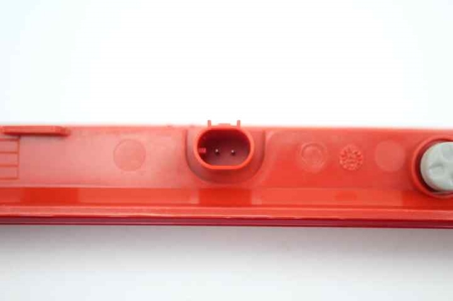 8A6113A613AG Luz de freno trasera adicional  comprar en Reus