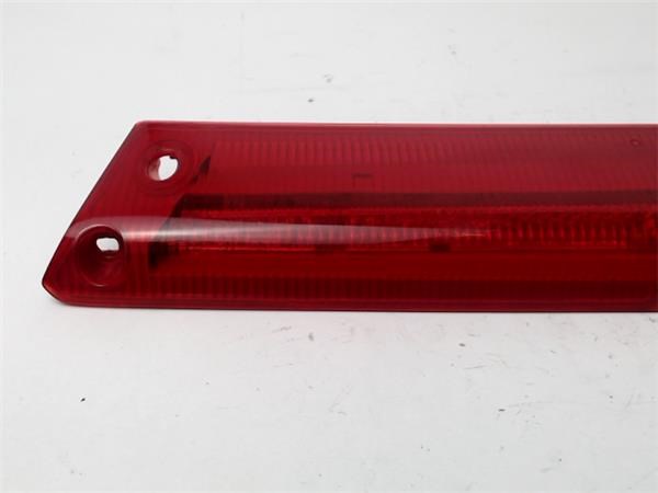 8A6113A613AG FORD Tercera luz de freno  en stock Córdoba