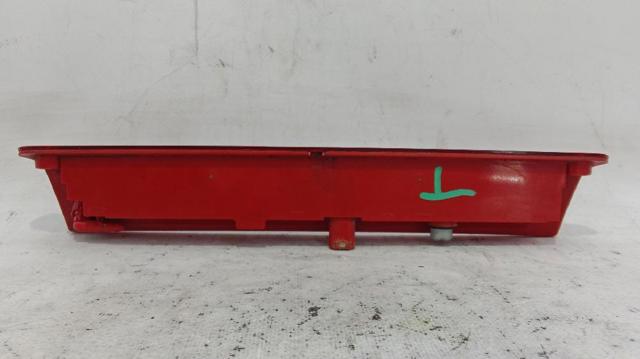 8A6113A613AG FORD Tercera luz de freno  en stock Córdoba