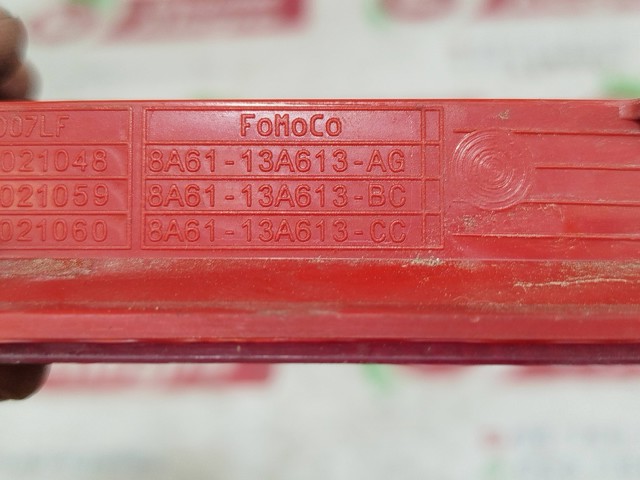 8A6113A613AG FORD Tercera luz de freno comprar Bilbao