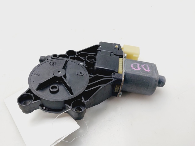 8A6114A389B Motor del elevalunas eléctrico  en stock Castellón