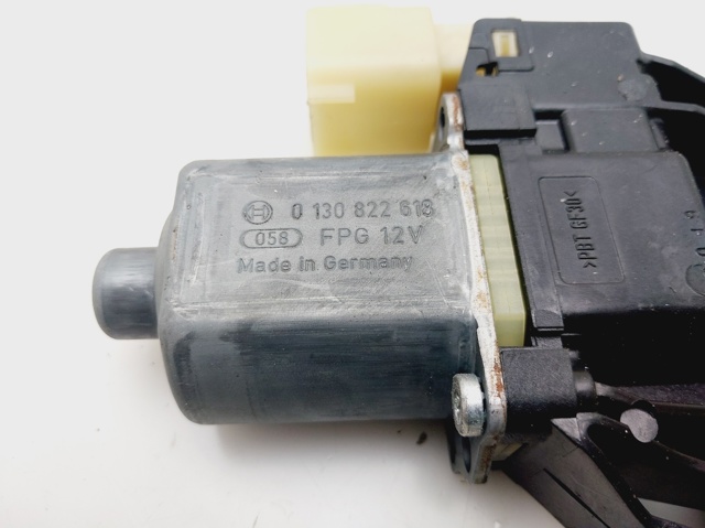 FORD 8A6114A389B Motor del elevalunas de la puerta delantera izquierda  disponible Valladolid