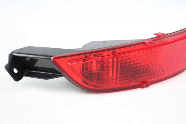 FORD 8A6115K273AC Luz antiniebla trasera izquierda  en stock Salamanca