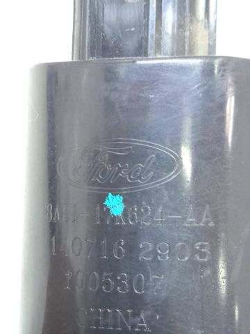8A6117K624AA Motor de la bomba del lavaparabrisas delantero  comprar en Zaragoza