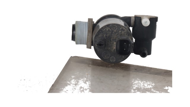 FORD 8A6117K624AA Motor de la bomba del lavaparabrisas delantero  comprar en Ponferrada