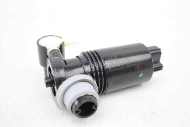 8A6117K624AA Bomba de agua limpiaparabrisas, delantera  en stock Sabadell