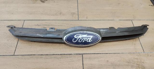 Rejilla de radiador Ford Fiesta VI (CB1)