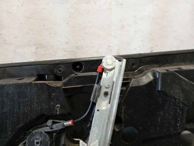 Comprar Mecanismo de elevalunas de la puerta delantera izquierda Ford Fiesta VII  a bajo precio