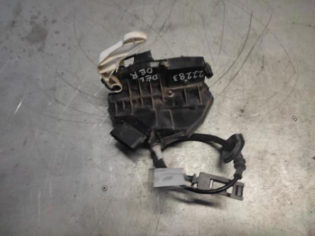 8A6AA21812BD FORD Cerradura de puerta delantera derecha comprar Madrid