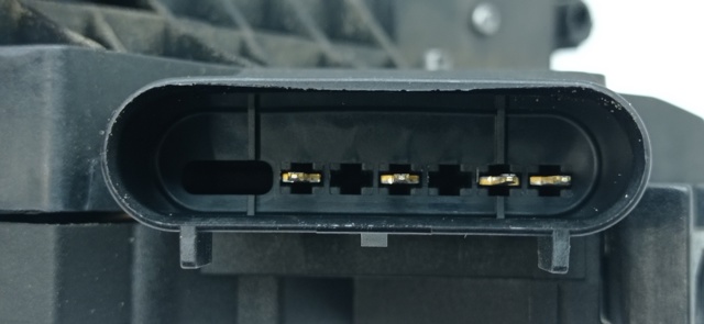8A6AA21812BE Cerradura de puerta delantera derecha  comprar en Reus