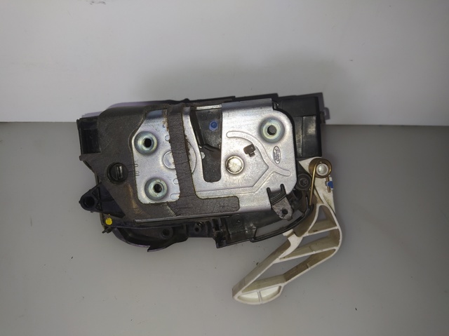 8A6AA21813AD Cerradura de puerta delantera izquierda  disponible Utrera
