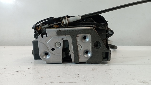 8A6AA21813AG FORD Cerradura  en stock Gandía