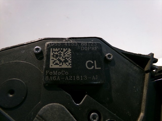 8A6AA21813AJ Cerradura de puerta delantera izquierda  disponible Málaga
