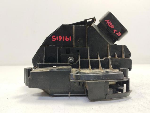8A6AA26412AE FORD Cerradura de la puerta trasera derecha comprar Bilbao