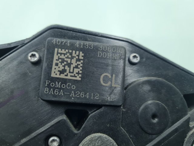 8A6AA26412AE Cerradura de la puerta trasera derecha  en stock Castellón