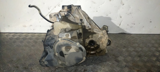 8A6R7002JA Ford
