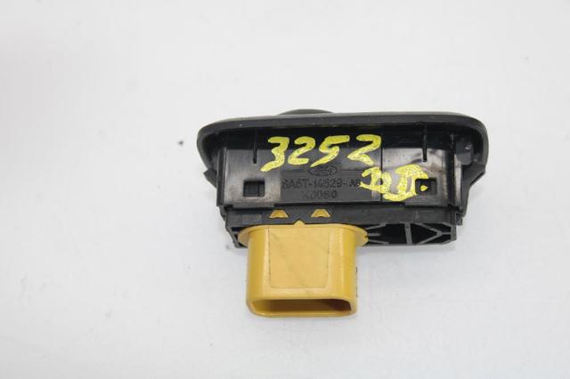 FORD 8A6T14529AB Botón de elevalunas delantero derecho  en stock Valencia