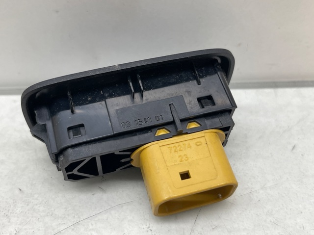 FORD 8A6T14529AB Botón de elevalunas delantero derecho comprar Tarragona