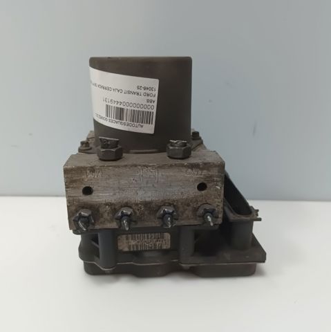 8C112C405BB Ford