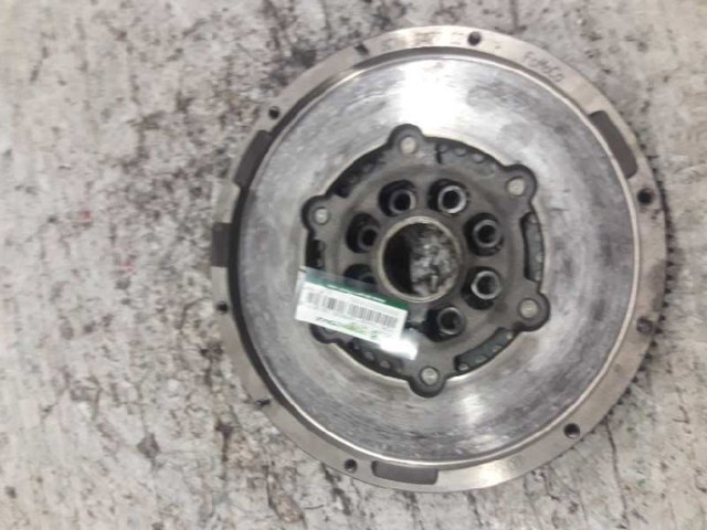 Motor de volante 8C116477CB FORD