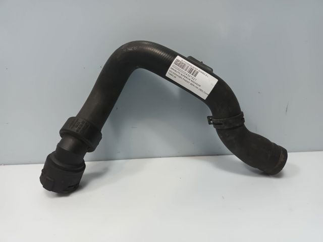VAG 8D0121101AD Manguera superior del radiador  comprar en Albacete