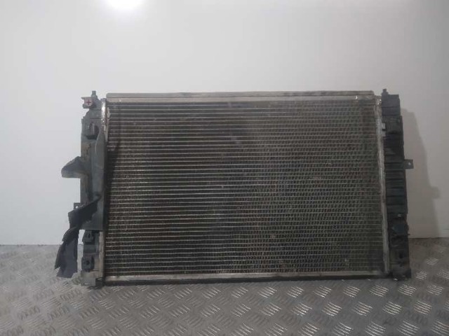 8D0121251AT Radiador de refrigeración del motor  disponible Burgos