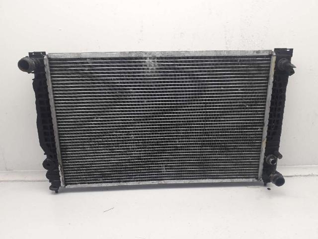 Radiador de água 8D0121251BB VAG