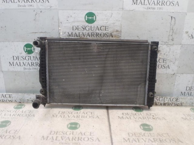 VAG 8D0121251BC Radiador de refrigeración del motor  disponible España