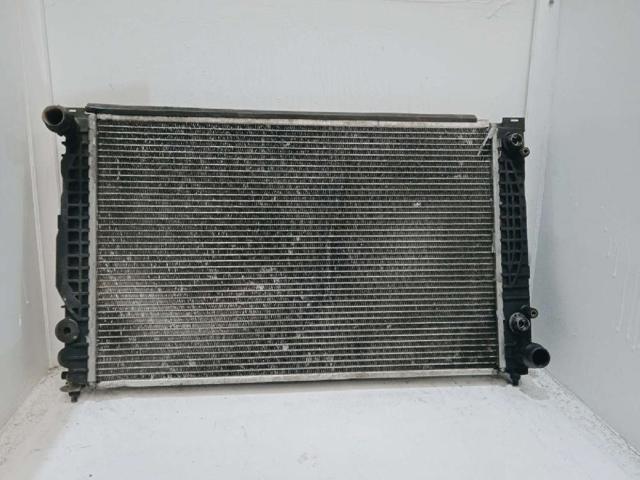 Radiador de água 8D0121251D VAG