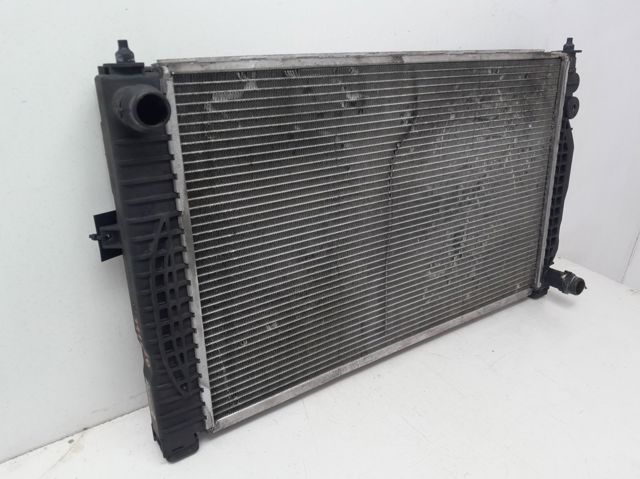 8D0121251N Radiador  en stock Sabadell