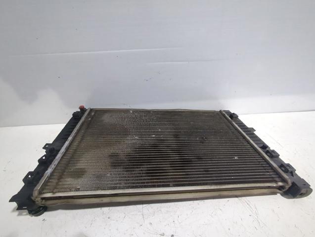 8D0121251P Radiador de refrigeración del motor  comprar en Reus