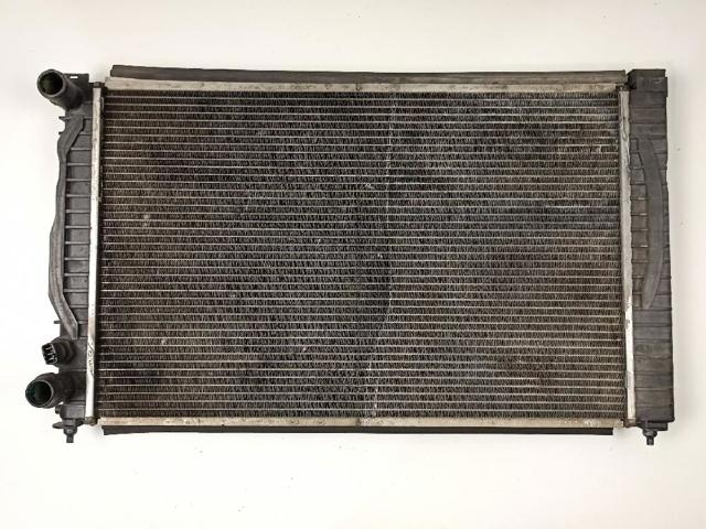 VAG 8D0121251Q Radiador de refrigeración del motor  comprar en Albacete
